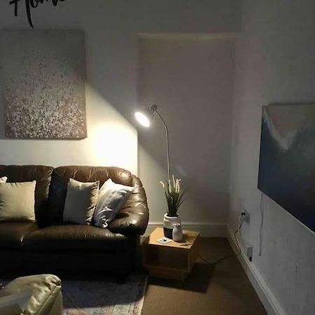 Hillcrest Cottage, Comfy Flat, Trendy Uplands Area Σουόνσι Εξωτερικό φωτογραφία