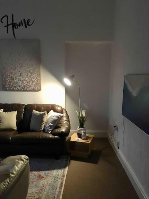 Hillcrest Cottage, Comfy Flat, Trendy Uplands Area Σουόνσι Εξωτερικό φωτογραφία